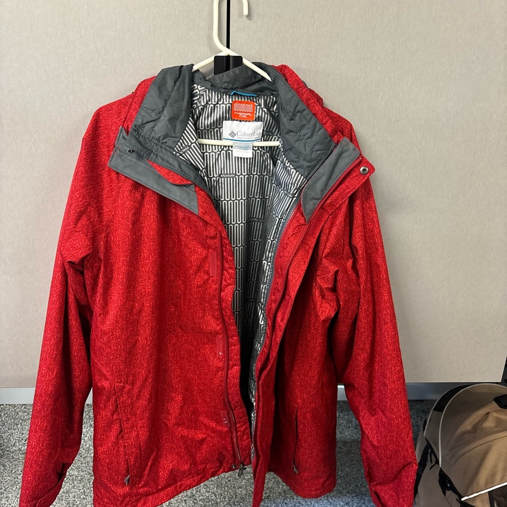 Columbia Gray Thermal Coil Jacket